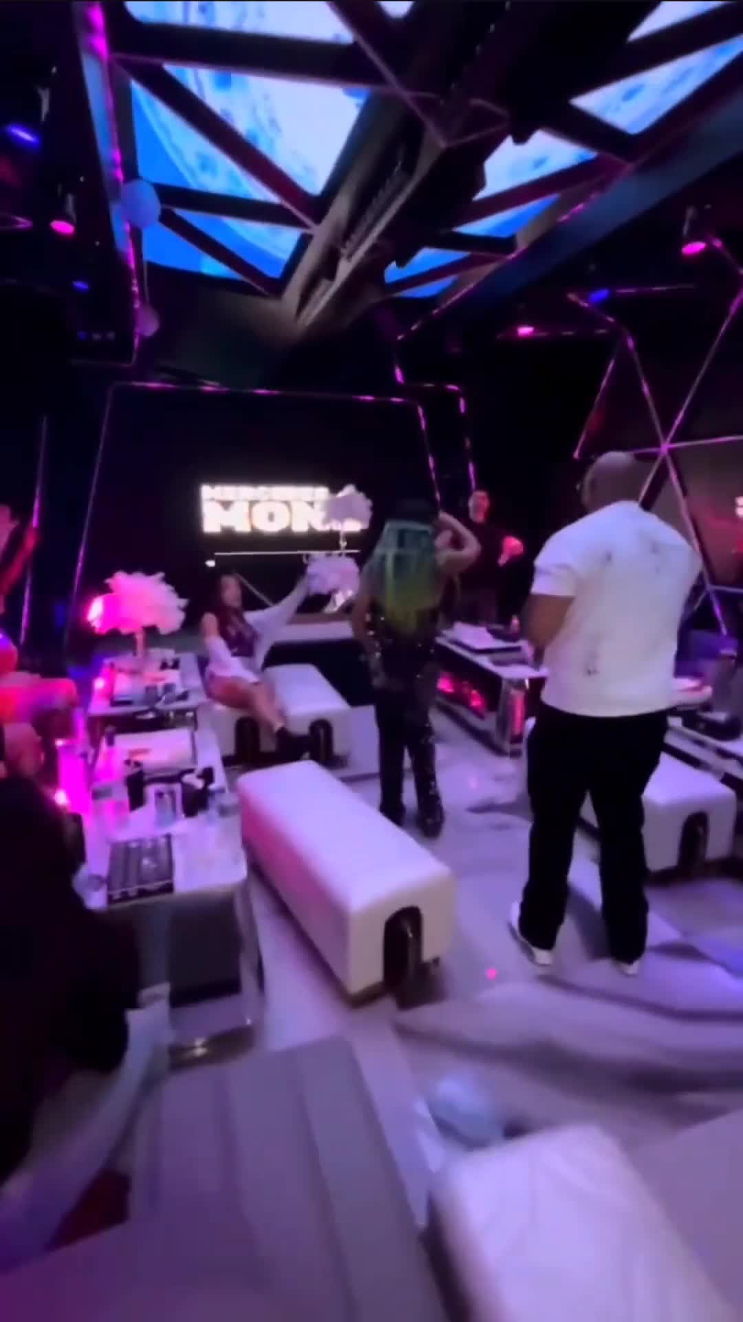Mercedes Moné doing Backstreet Boys karaoke with Stephanie Vaquer, Mina Shirakawa, El P, Daniel Garcia, ZSJ and Cheesecake after Forbidden Door 